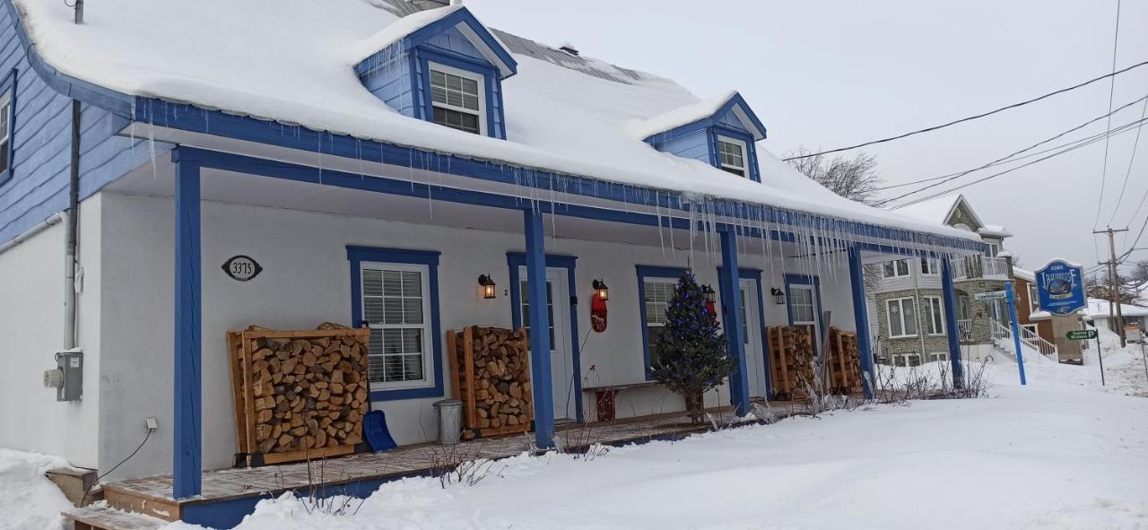 La Maison Bleue Saint-Ferreol-les-Neiges Dış mekan fotoğraf