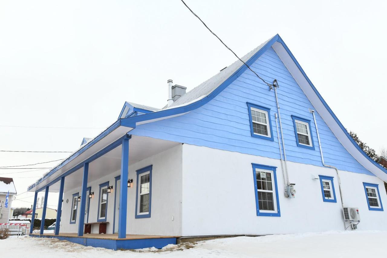 La Maison Bleue Saint-Ferreol-les-Neiges Dış mekan fotoğraf